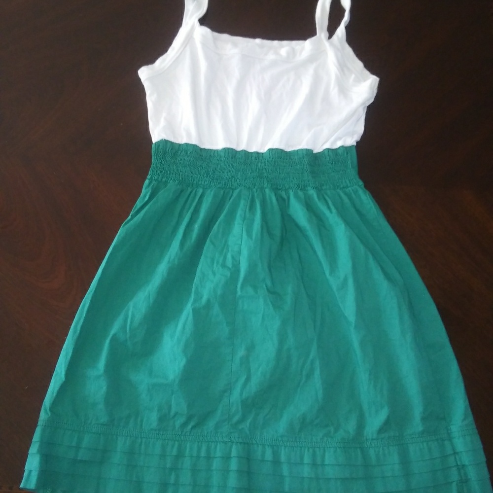 Dress - Picture 3 of 5